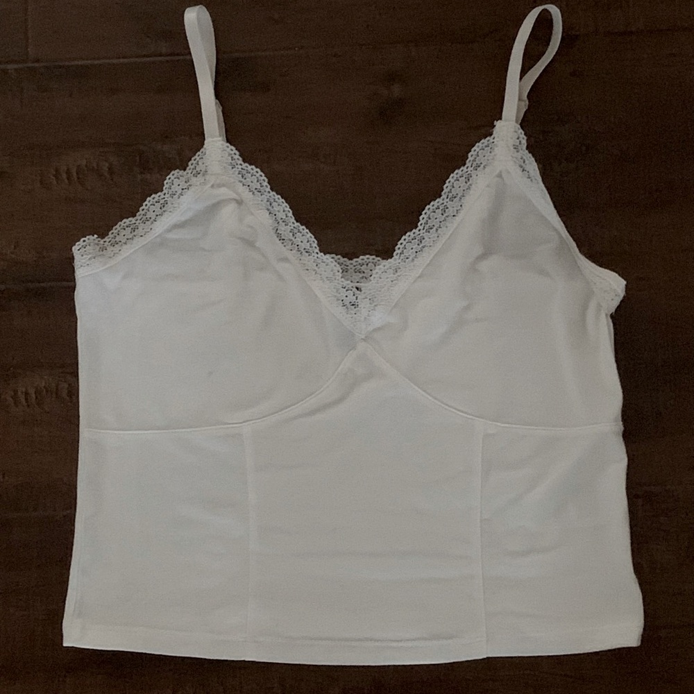 DIVIDED coquette lacey camisole crop top
